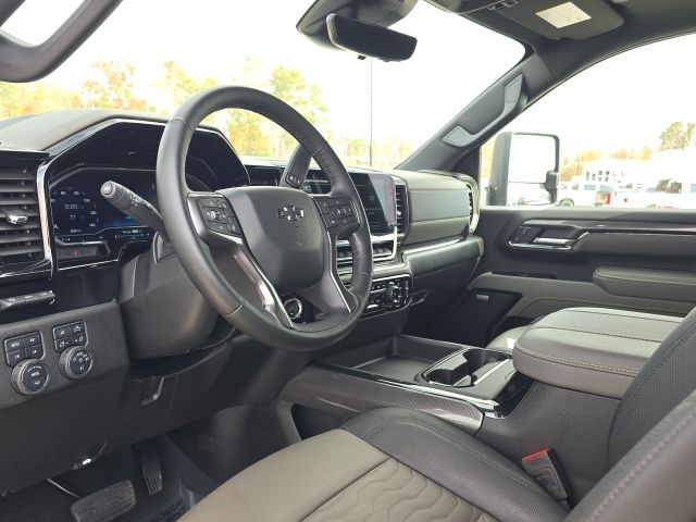 2025 Chevrolet Silverado 2500HD ZR2:C02477