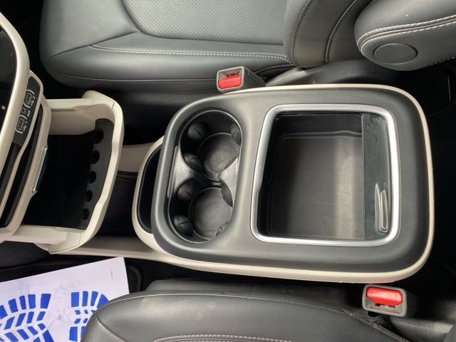 2024 Chrysler Pacifica Touring L - Silver Mist Clearcoat exterior view 20