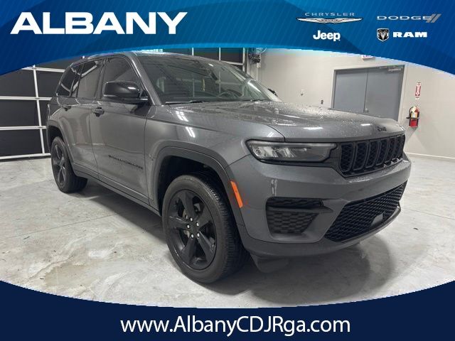 Gray Metallic 2024 Jeep Grand Cherokee SUV / Crossover 4X2 8-Speed Automatic