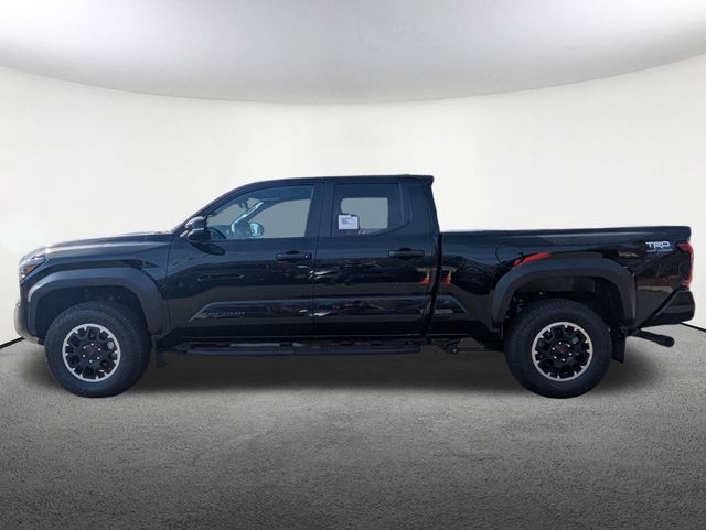 2024 Toyota Tacoma TRD Off-Road 9