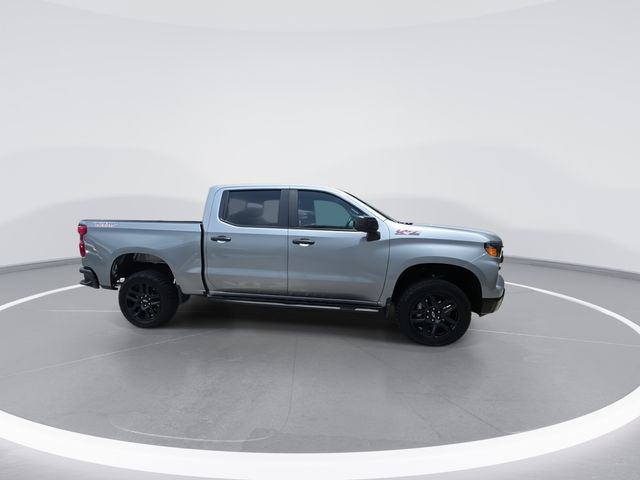 Used 2025 Gray Chevrolet Custom Trail Boss image 9