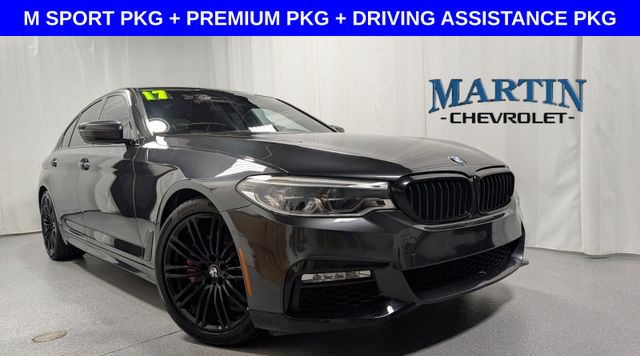Gray (Dark Graphite) 2017 BMW 5 Series 540i Sedan RWD Sedan Rear-Wheel Drive 8-Speed Automatic