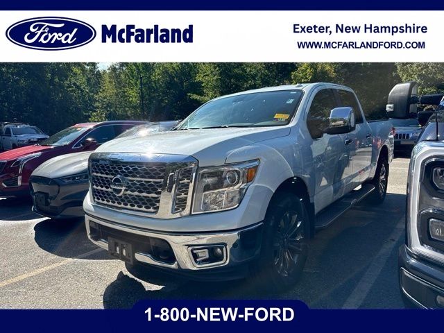 Pearl White Metallic 2018 Nissan Titan Pickup Truck Four-Wheel Drive 7-Speed Automatic