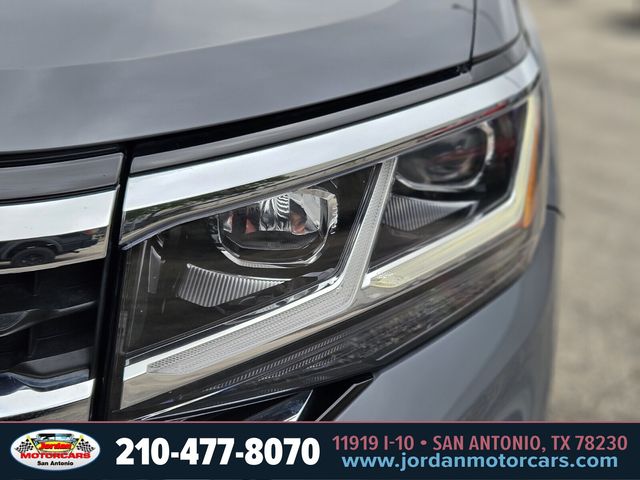 Used Car 2022 Volkswagen Atlas Cross Sport  3.6l V6 Se W/technology For Sale Under $30,000 In San Antonio, Texas