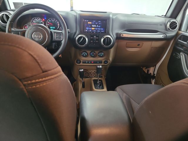 2015 – Jeep – Wrangler