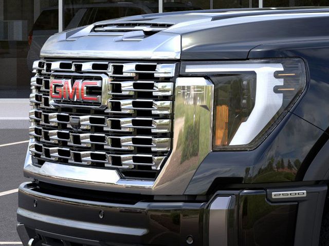 2025 GMC Sierra 2500HD Denali 13