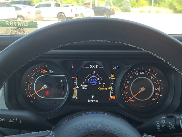 Used 2025 Jeep Wrangler SUV