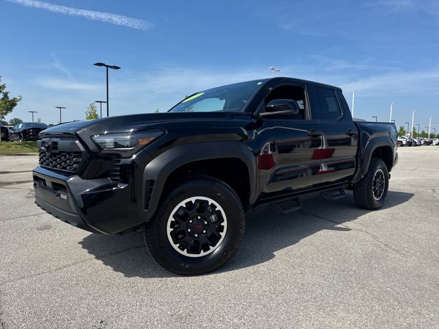 Black 2025 Toyota Tacoma TRD Off-Road Double Cab 4WD Pickup Truck Four-Wheel Drive 8-Speed Automatic