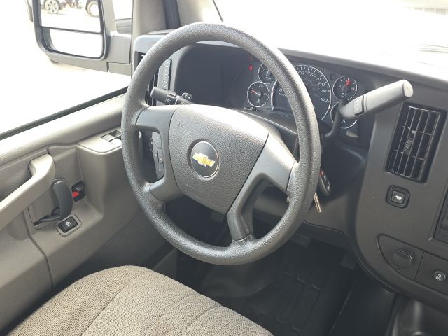 2025 Chevrolet Express 3500 LS:C02507