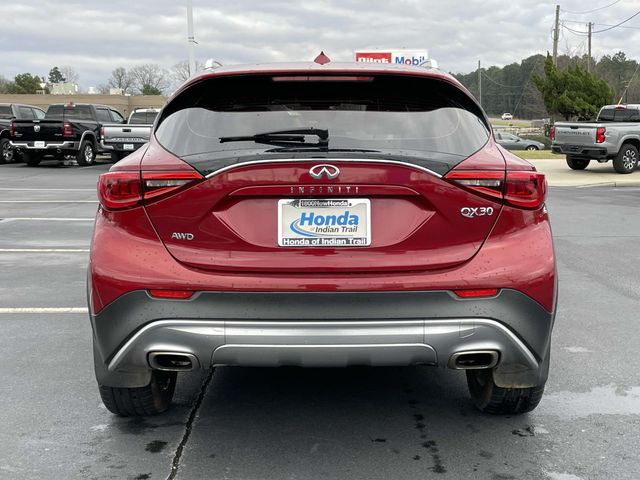 2019 INFINITI QX30 LUXE 9