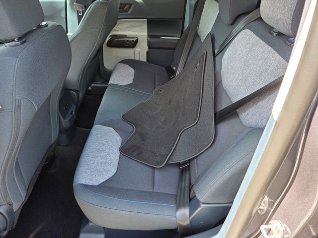 New 2026 Ford Maverick XLT 4D Crew Cab