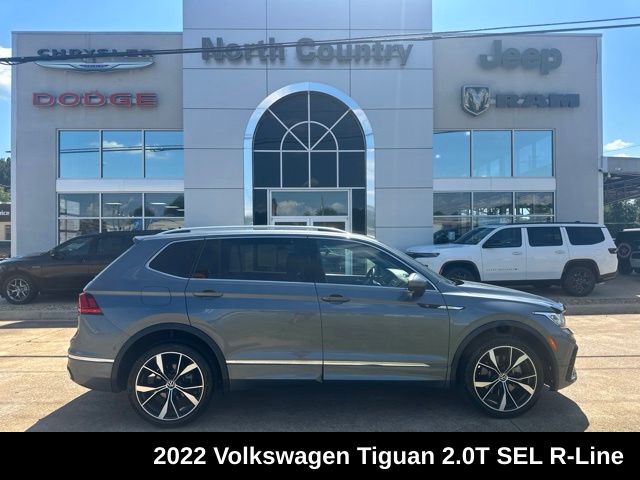 Platinum Gray Metallic 2022 Volkswagen Tiguan SUV / Crossover All-Wheel Drive 8-Speed Automatic