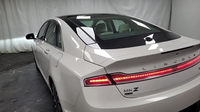 2017 – Lincoln – MKZ