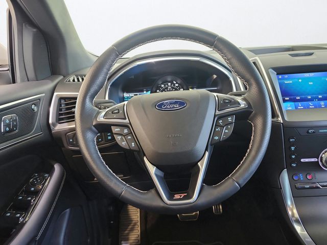 Used 2020 Ford Edge SUV