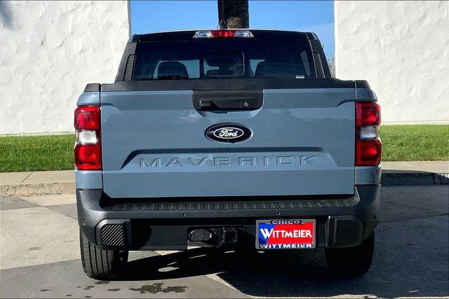 View vehicle photo 4