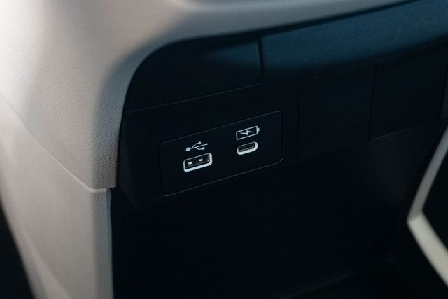 Used 2025 Honda Odyssey Van