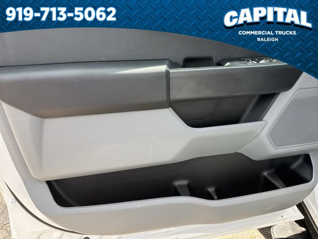 New 2026 White Ford 16FT BOX/LIFTGATE image 21