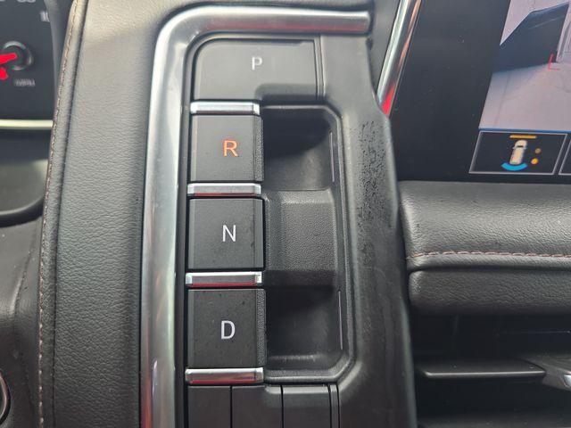 Used 2021 Black Chevrolet High Country image 27