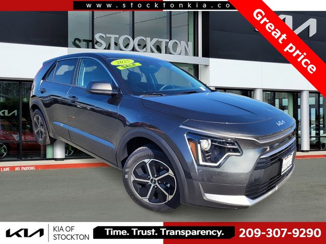 2025 Kia Niro LX FWD