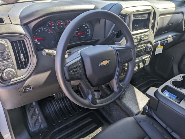 2025 Chevrolet Silverado 1500 WT photo