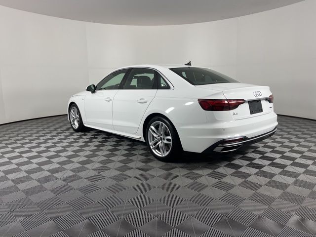 2023 Audi A4 45 S line Premium Plus 7