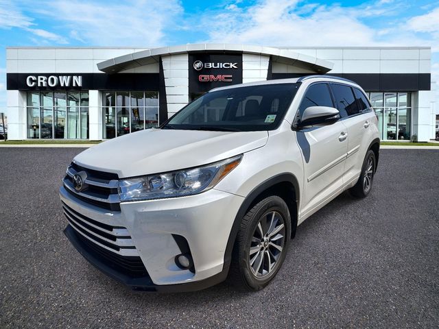2018 Toyota Highlander SE