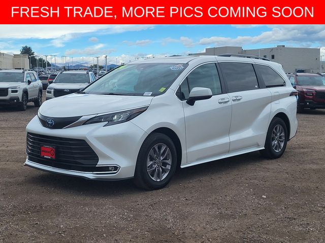 Pearl 2024 Toyota Sienna Minivan All-Wheel Drive Continuously Variable Transmission