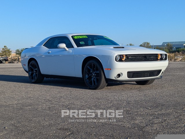 2023 Dodge Challenger SXT 5