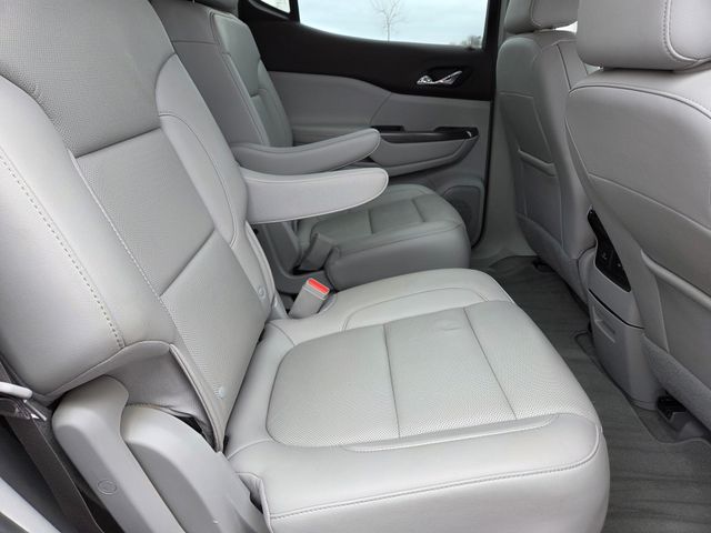 2021 GMC Acadia AWD SLT