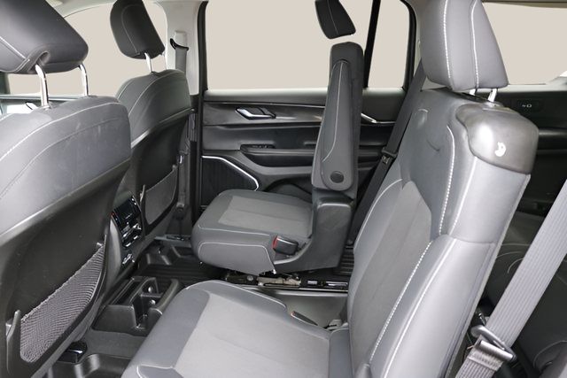 Used Car 2022 Jeep Grand Cherokee L  Laredo For Sale Under $30,000 In Austin, Texas