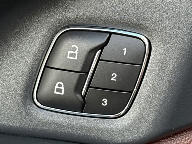 Used 2024 Black Ford Limited image 22