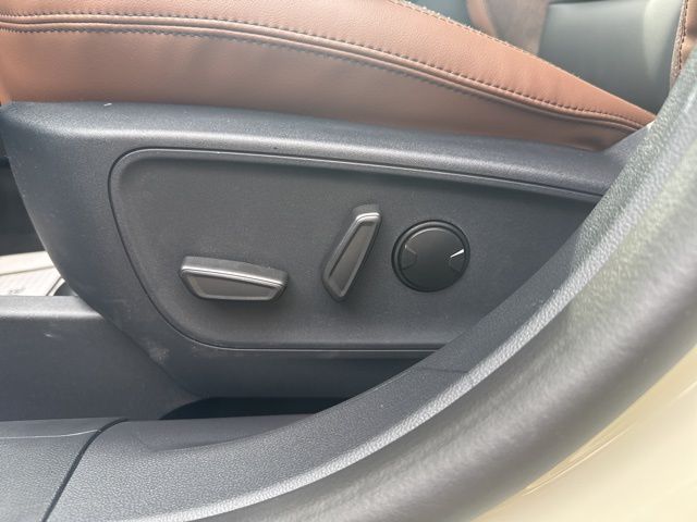 New 2025 Beige Ford Outer Banks image 18