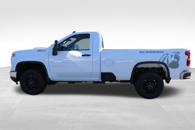 2025 Chevrolet Silverado 3500HD Work Truck 18