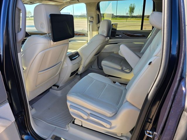 2021 Cadillac Escalade ESV 4WD Premium Luxury Platinum