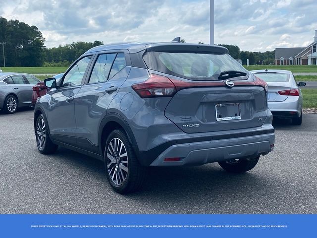 2021 Nissan Kicks SV 4