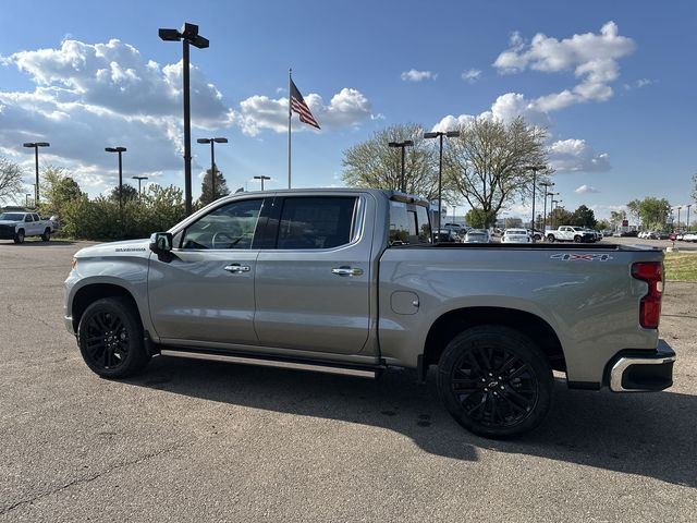 2024 Chevrolet Silverado 1500 LTZ photo