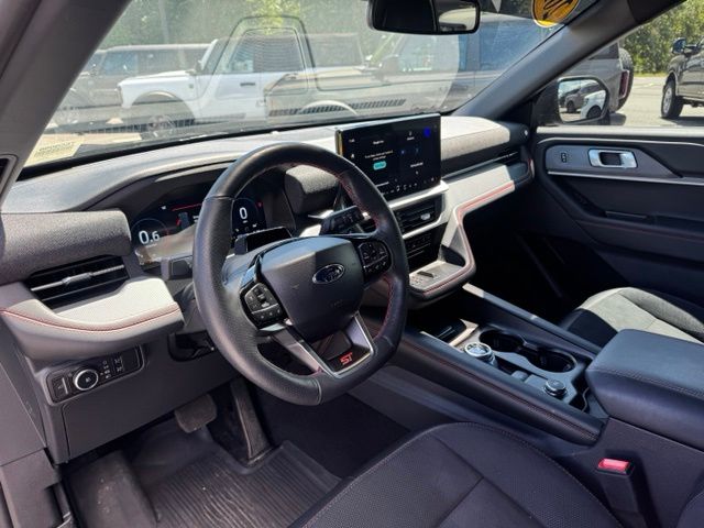 Used 2025 Black Ford ST image 25