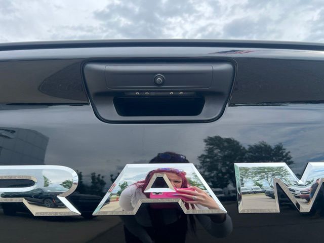 2025 Ram 1500 Big Horn/Lone Star - Diamond Black exterior view 11
