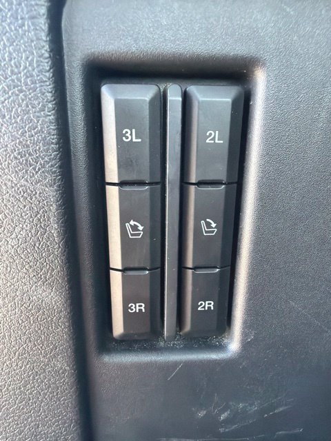 Used 2024 Silver Ford Limited image 8