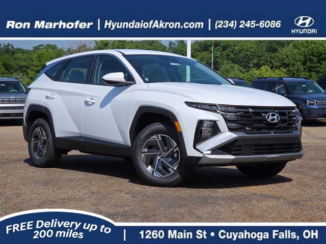 Creamy White Pearl 2026 Hyundai Tucson Hybrid SUV / Crossover All-Wheel Drive 6-Speed Automatic