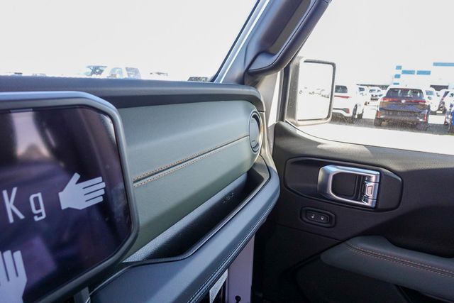 new 2026 Jeep Gladiator car, priced at $60,545