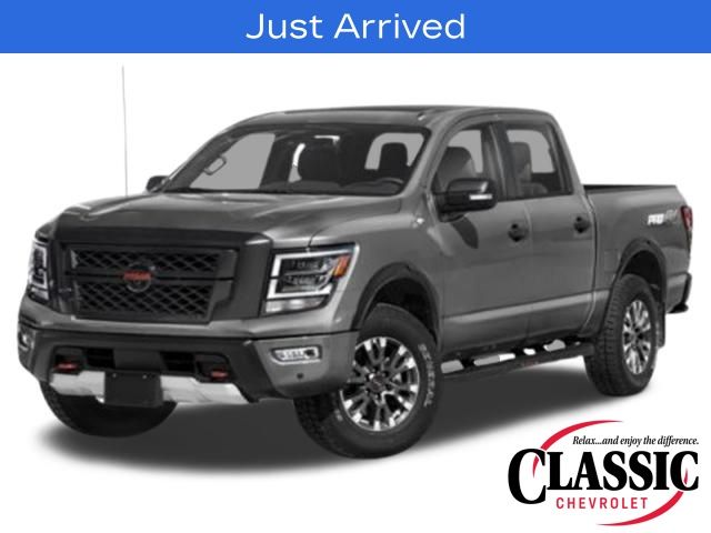 2021 Nissan Titan PRO-4X Crew Cab 4WD