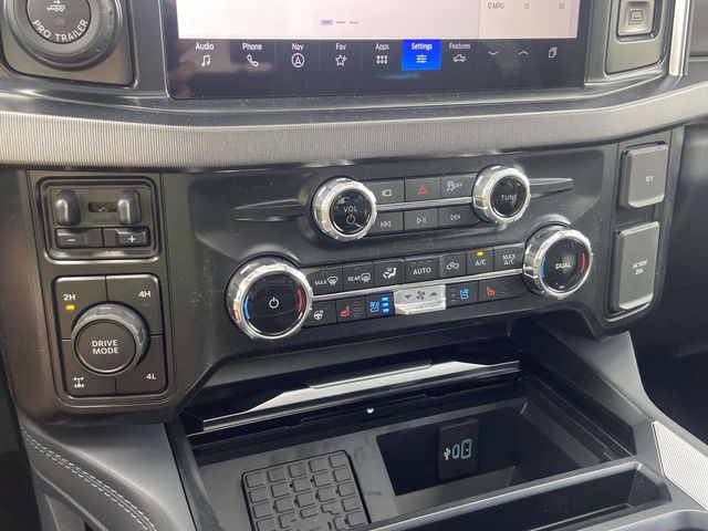 New 2026 Gray Ford Platinum image 20