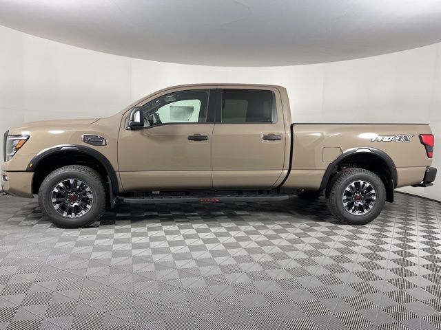 2024 Nissan Titan XD PRO-4X 6