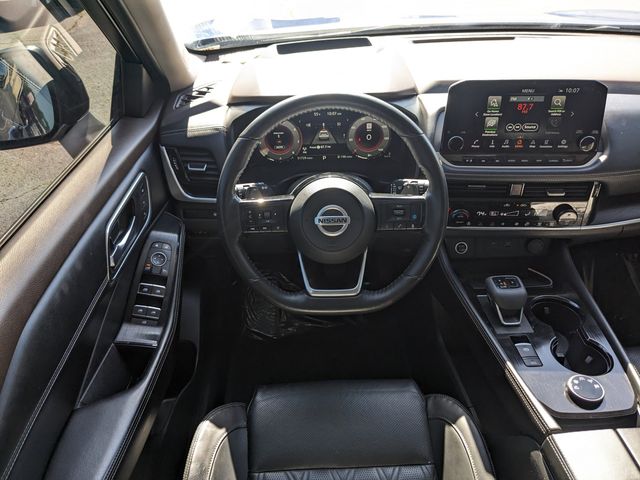2021 Nissan Rogue Platinum photo
