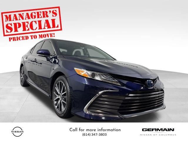 Used 2022 Toyota Camry XLE with VIN 4T1F31AK0NU571104 for sale in Columbus, OH