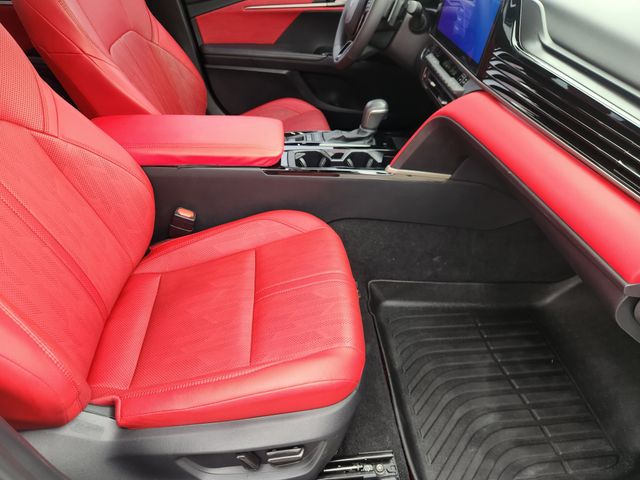 Used 2025 Toyota Camry Sedan