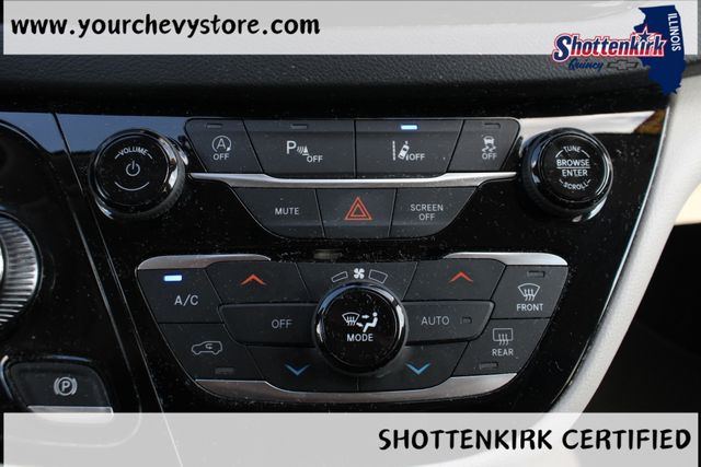 Used 2022 Chrysler Pacifica Van
