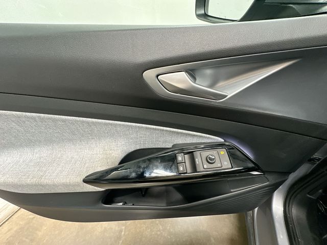 2023 Volkswagen ID.4 Pro Silver at Subaru and VW of Moon Township