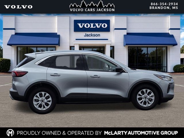 Used 2023 Ford Escape Hybrid SUV